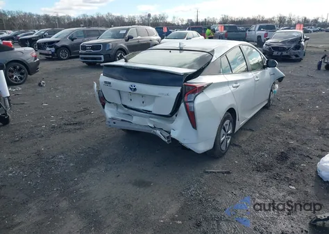2017 Toyota Prius Three z USA, uszkodzony, nr VIN JTDKARFU3H3052947